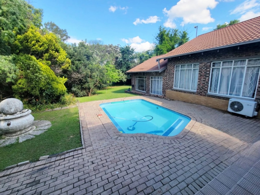 5 Bedroom Property for Sale in Suidrand Free State